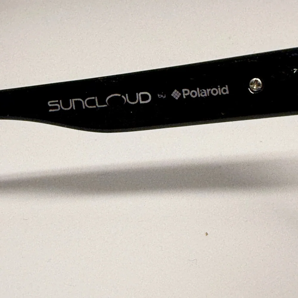 Suncloud by Polaroid Pageant Polarized Sunglasses Black‎ Frame Gray Lens GU